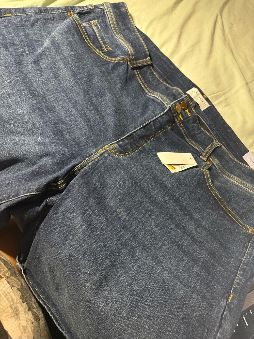Brand new lane Bryant size 28 Bermuda shorts